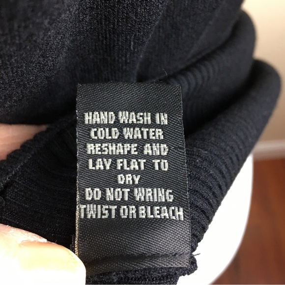 BCBGMAXAZRIA Black Cardigan & Shell Sweater Beaded Diamond Design Size M - Picture 14 of 16